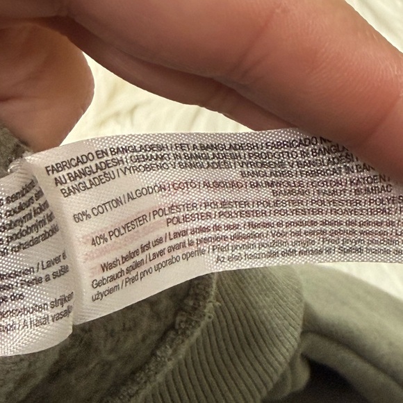 Primark Dino Skate Park Pullover Hoodie Boys Size 7-8 Yrs - Picture 16 of 16